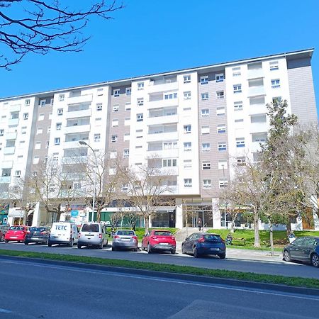 Los Sauces Pamplona Hospitales Universidad Baranain Exterior photo
